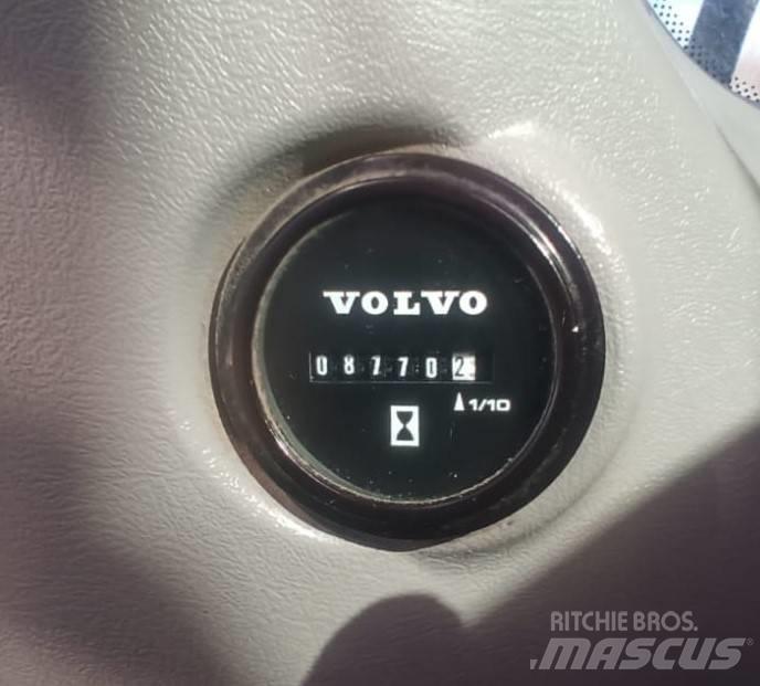 Volvo EW 180 E Pyöräkaivukoneet