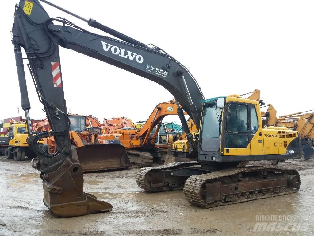 Volvo EC 240 B LC Telakaivukoneet