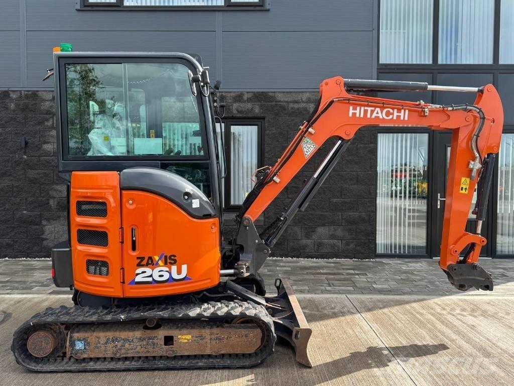 Hitachi ZX 26 U-6 Minikaivukoneet < 7t