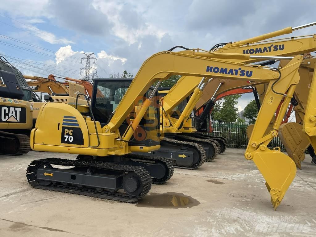 Komatsu PC 70 Midikaivukoneet 7t - 12t