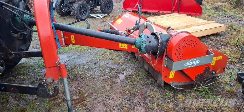Kuhn TBE 222 Kesantoleikkurit ja -murskaimet