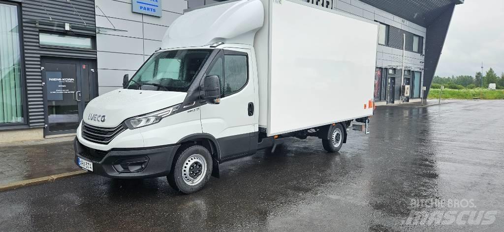 Iveco Daily 35S18A8 Jakeluautot