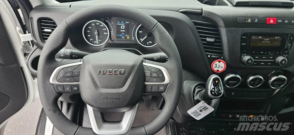 Iveco Daily 35S18A8 Jakeluautot