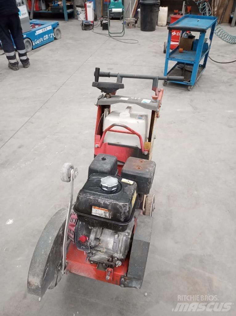 Husqvarna FS400LV Muut koneet