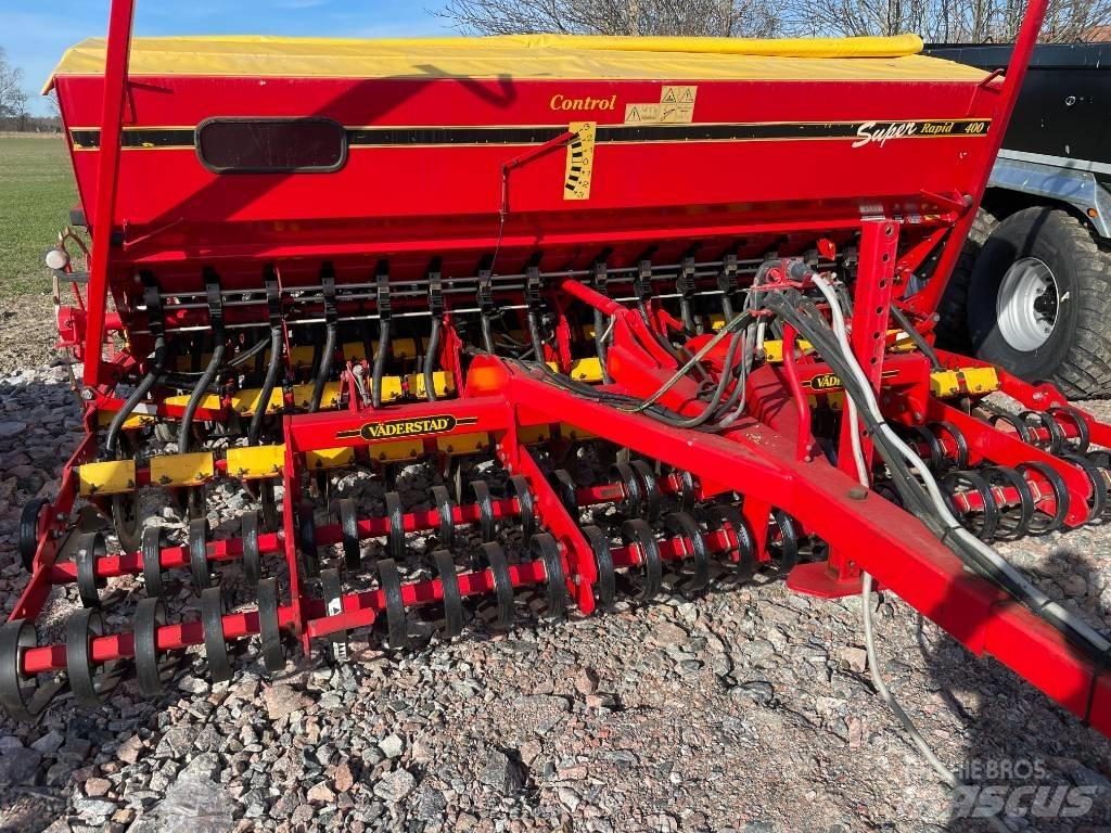 Väderstad Rapid400C Kylvökoneet