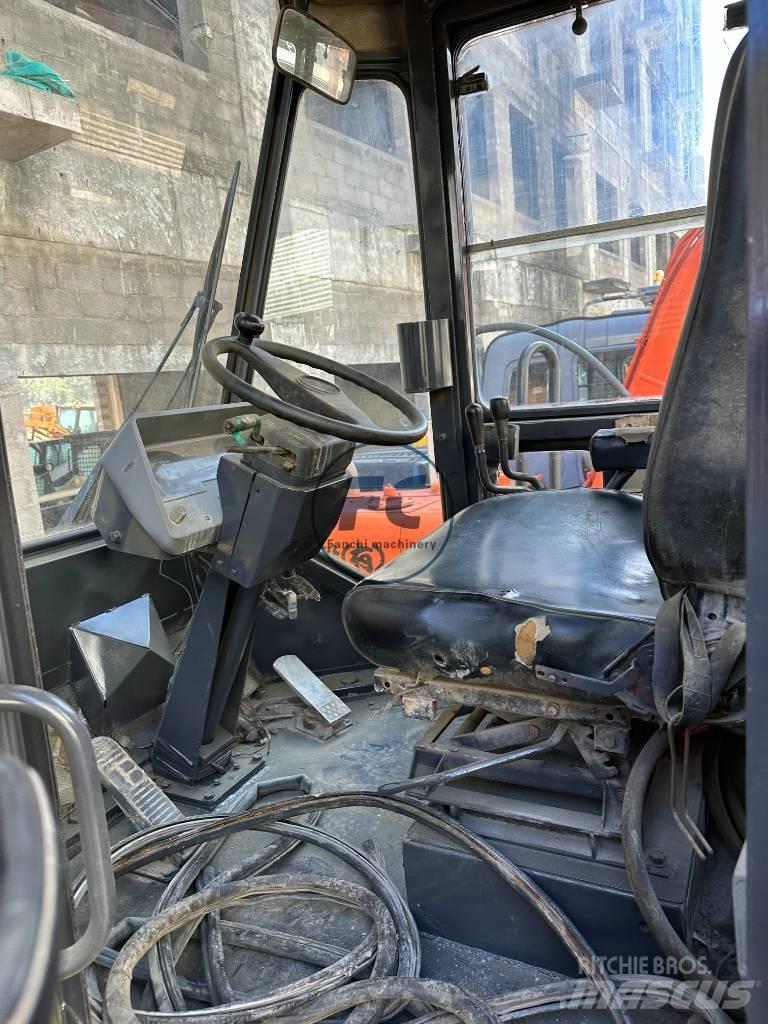 Komatsu WA 320 Pyöräkuormaajat