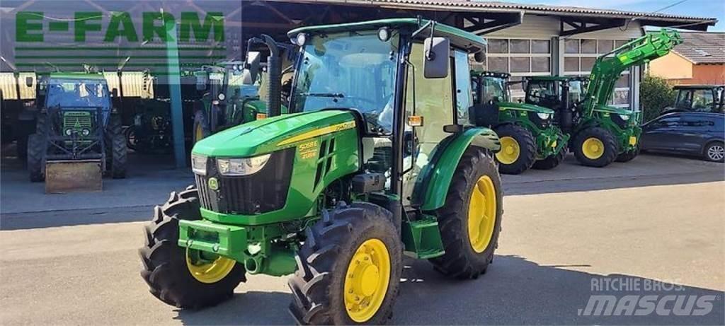 John Deere 5058e Traktorit