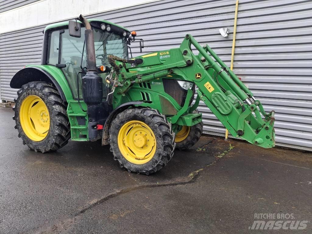 John Deere 6110 Traktorit