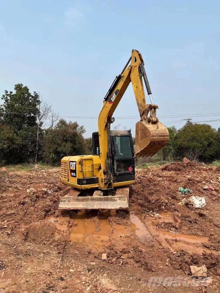 CAT 305.5E Minikaivukoneet < 7t