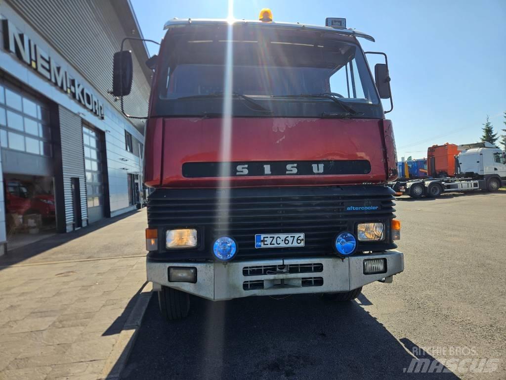 Sisu SM300 8X2 Metsäkoneritilät
