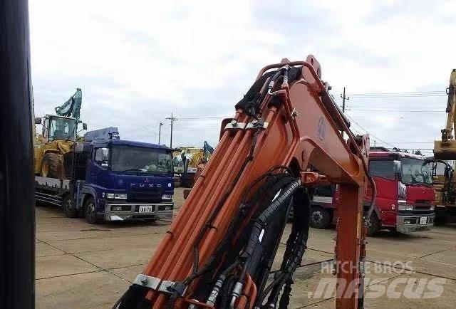 Hitachi 30 Minikaivukoneet < 7t