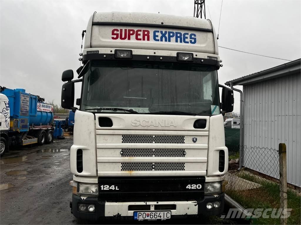 Scania R124 420 Vetopöytäautot