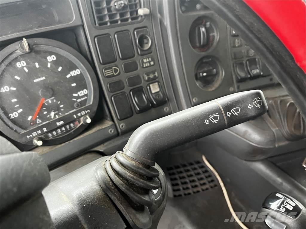 Scania R124 420 Vetopöytäautot