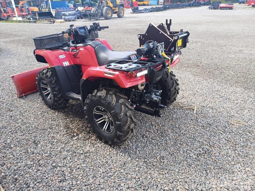 Honda Rubicon 520 Mönkijät
