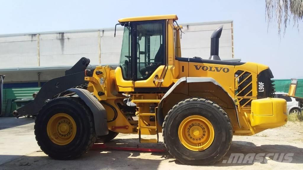 Volvo L90F Pyöräkuormaajat