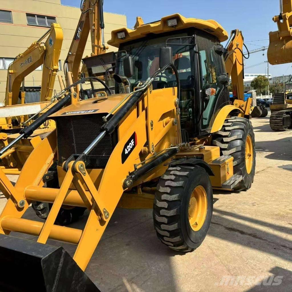 CAT 420 F Kaivurikuormaajat