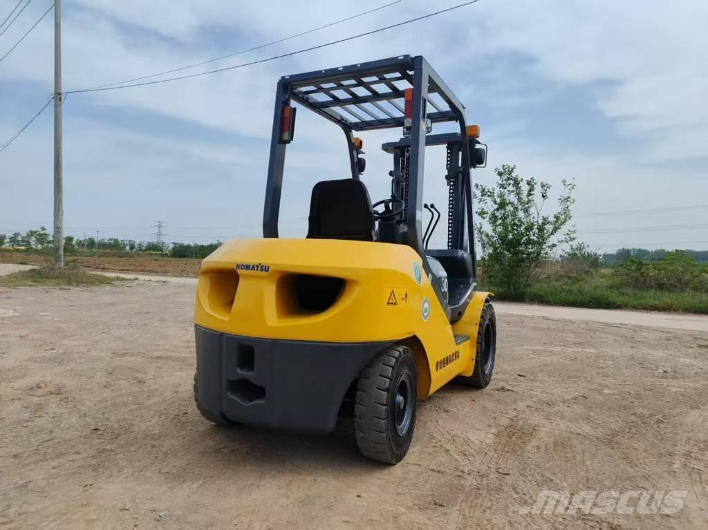Komatsu 30 Dieseltrukit