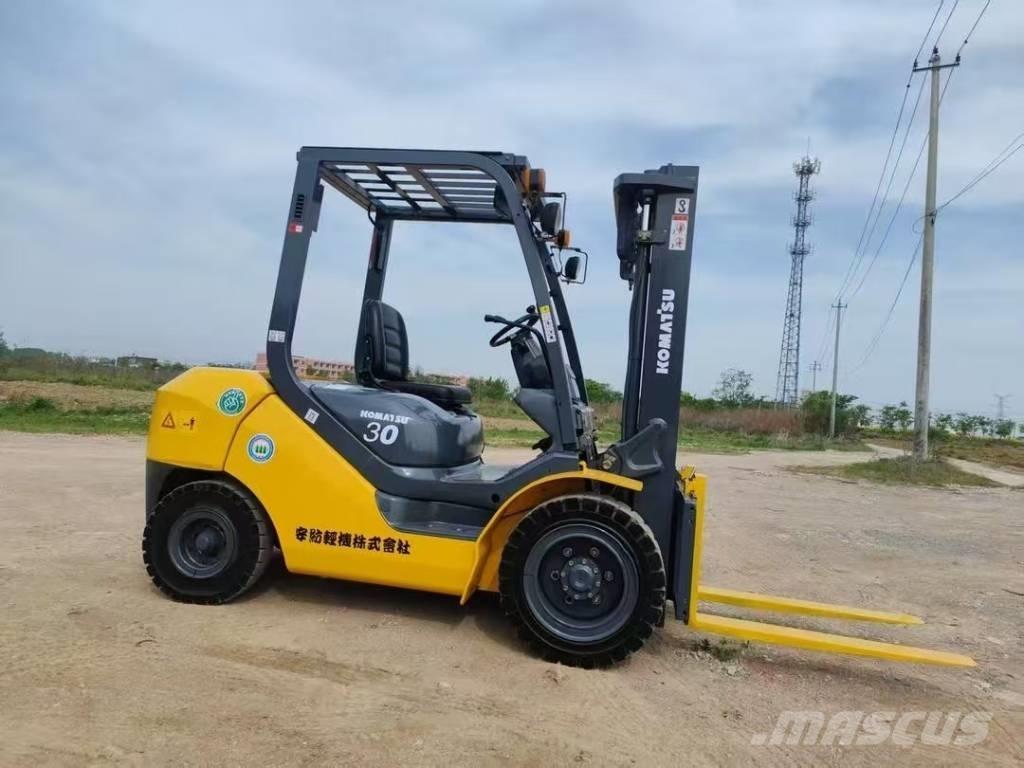 Komatsu 30 Dieseltrukit