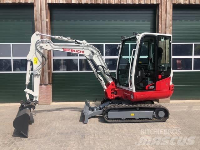 Takeuchi TB230 Minikaivukoneet < 7t