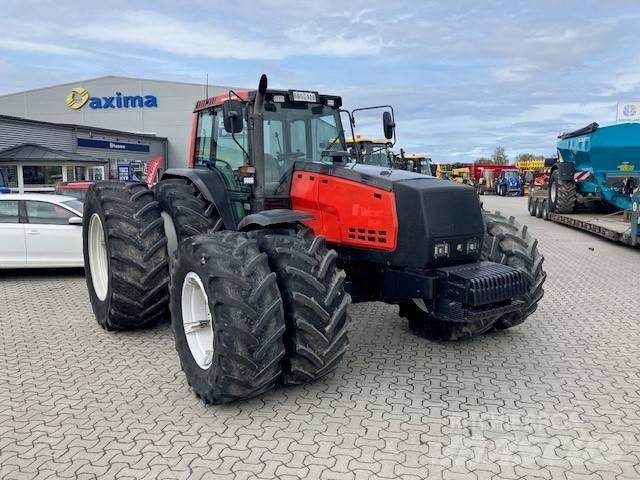 Valmet 8550 Traktorit