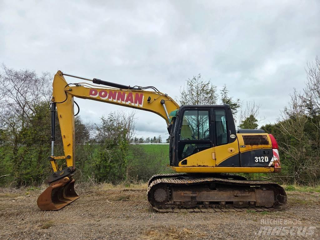 CAT 312 D Telakaivukoneet