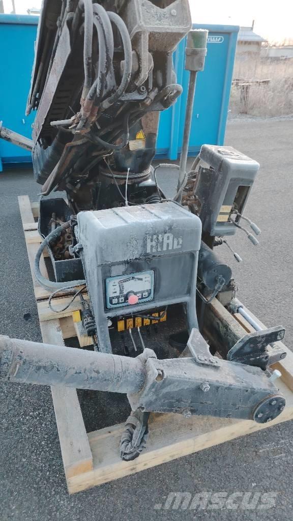 Hiab 122 B-2 HiDuo Kappaletavaranosturit