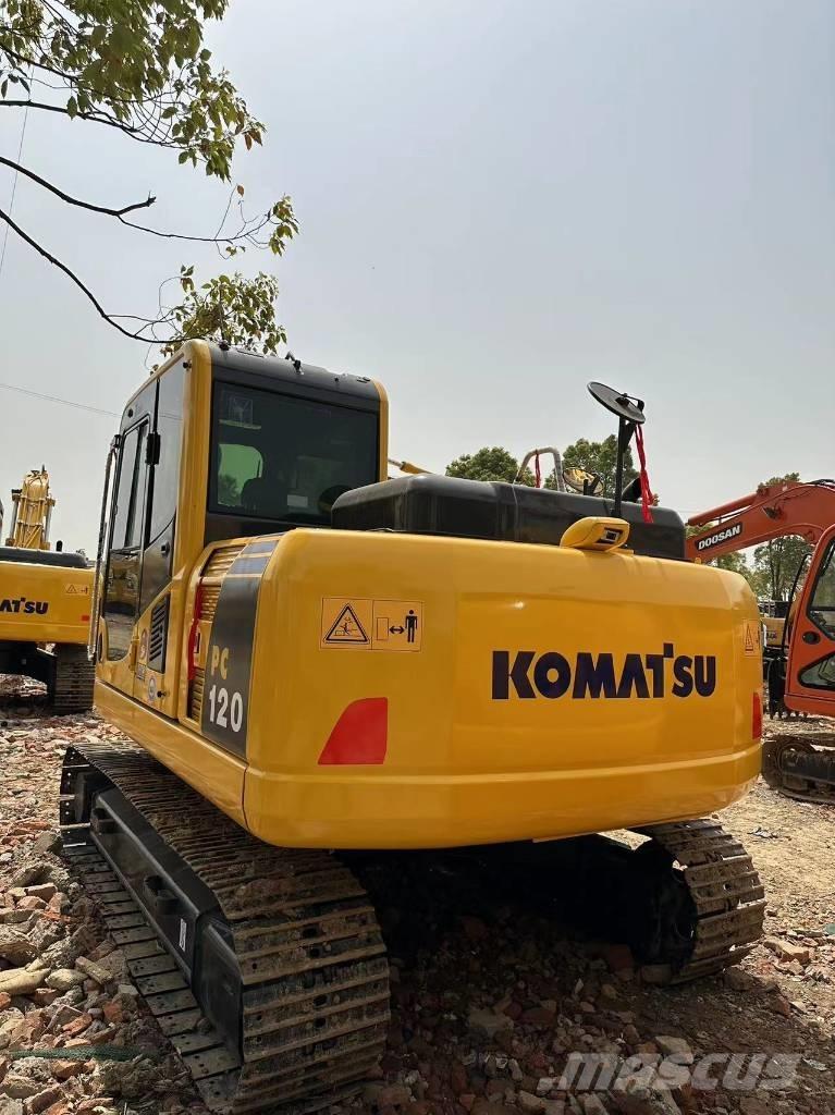 Komatsu PC 120 Midikaivukoneet 7t - 12t