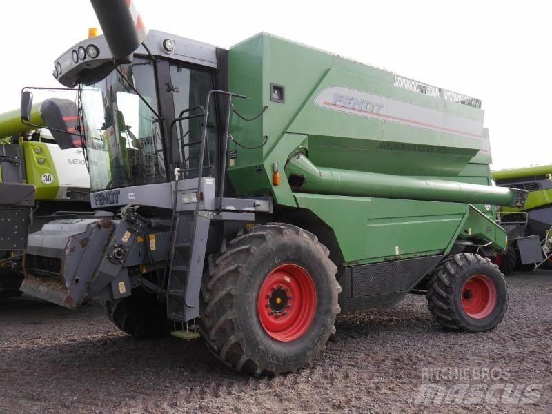 Fendt 8350 Leikkuupuimurit