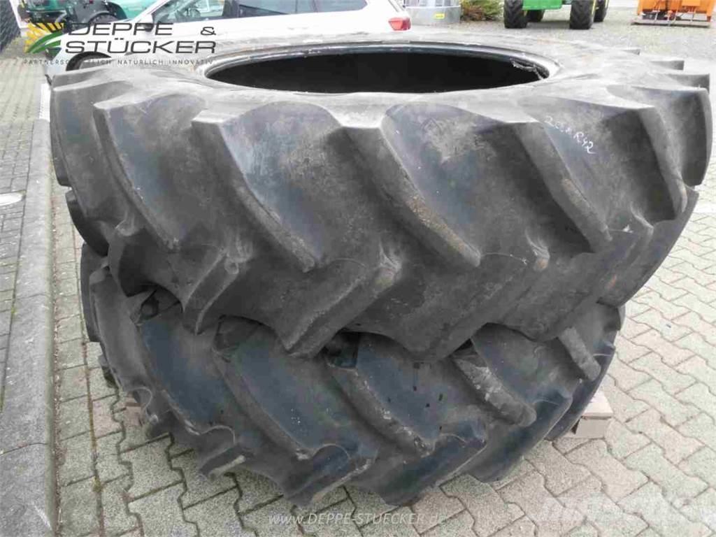 Goodyear 20.8R42 Renkaat ja vanteet