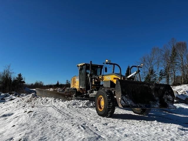 John Deere 772 G Tiehöylät