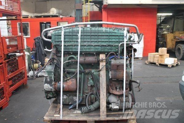 Volvo TD102 KF Moottorit