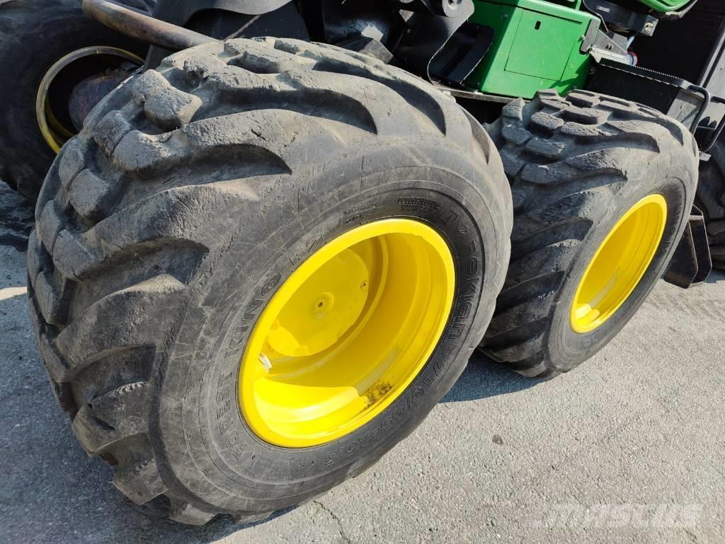 John Deere 1270 G Harvesterit