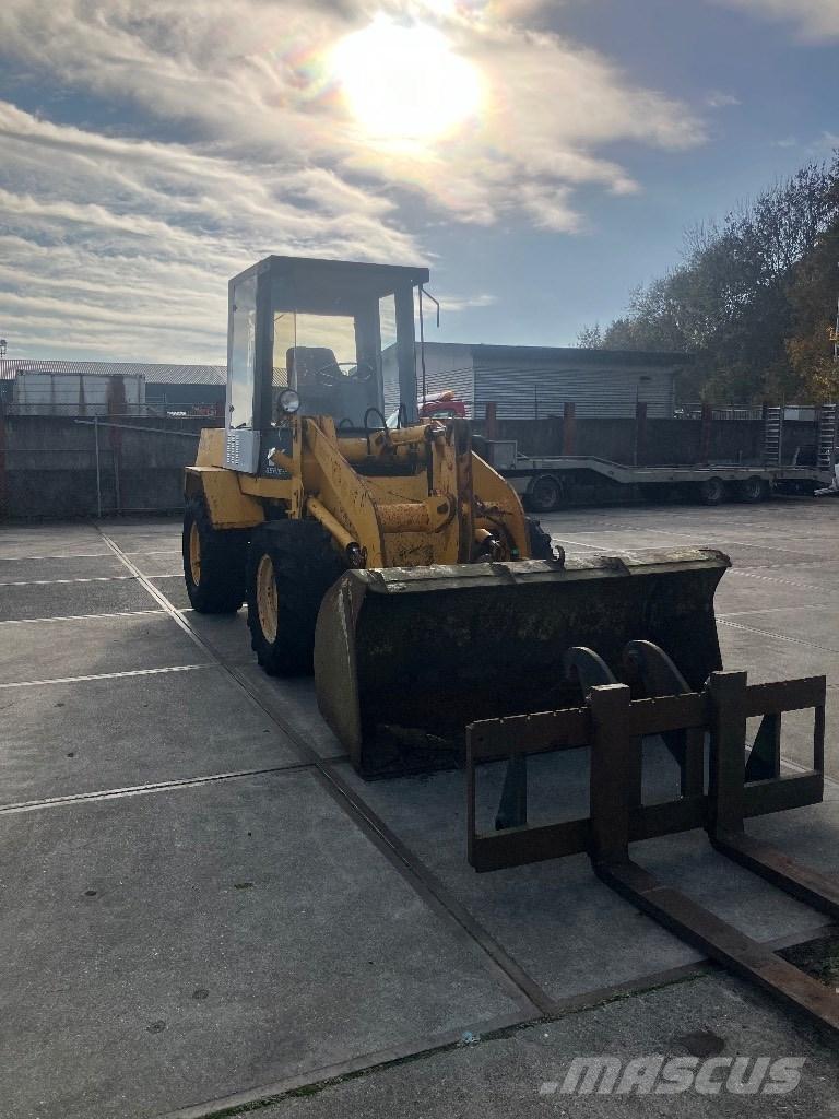 O&K L 6 shovel Pyöräkuormaajat