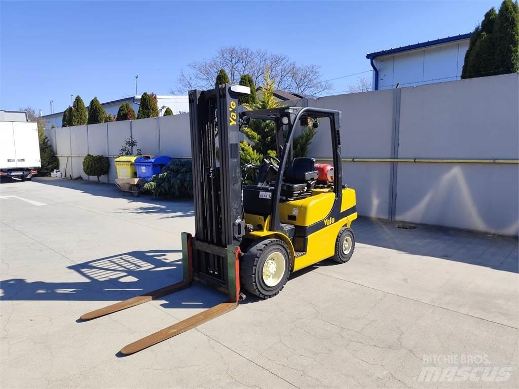 Yale GLP30VX Nestekaasutrukit