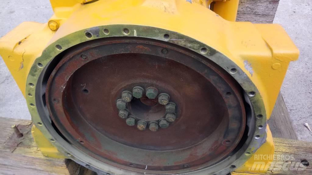 CAT 245 D Moottorit