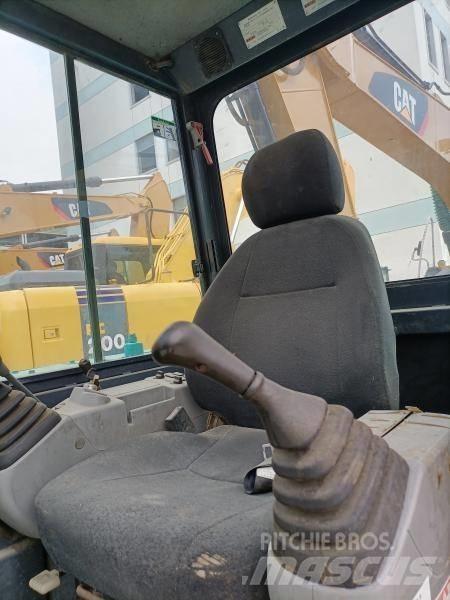 Kobelco SK 60 Telakaivukoneet