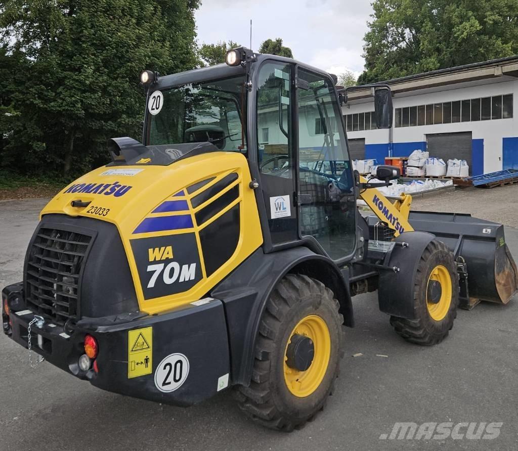 Komatsu WA 70 M-8 Pyöräkuormaajat