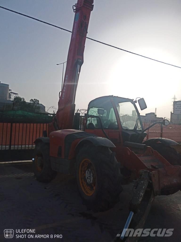 JCB 535-125 A Kurottajat