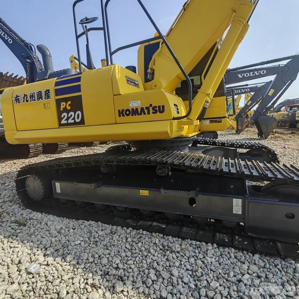 Komatsu PC 220-8 Telakaivukoneet