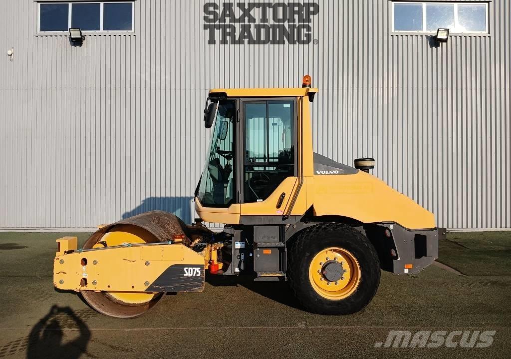  ''SÅLD'' Volvo SD75, Vält Yksivalssijyrät