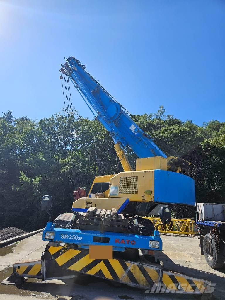 Kato KR 25 H V-2 RT-nosturit