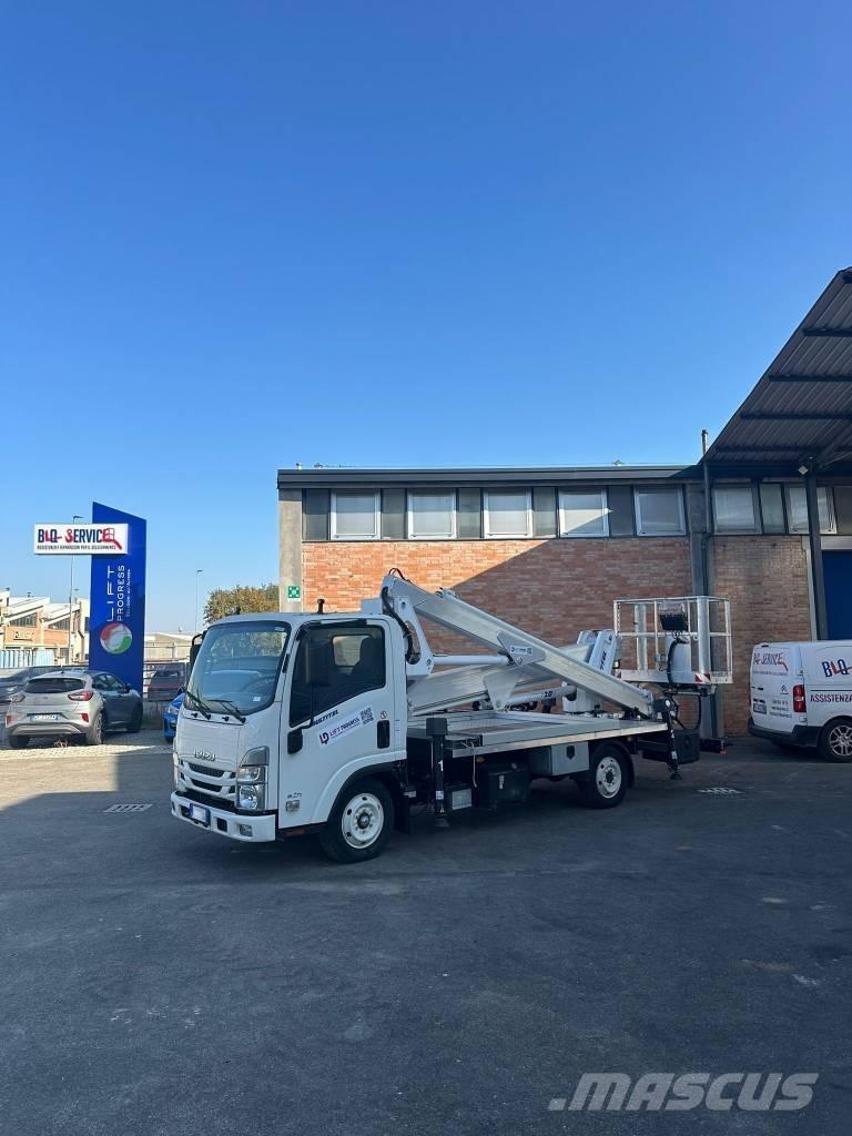 Multitel MX 200 Nostolava-autot