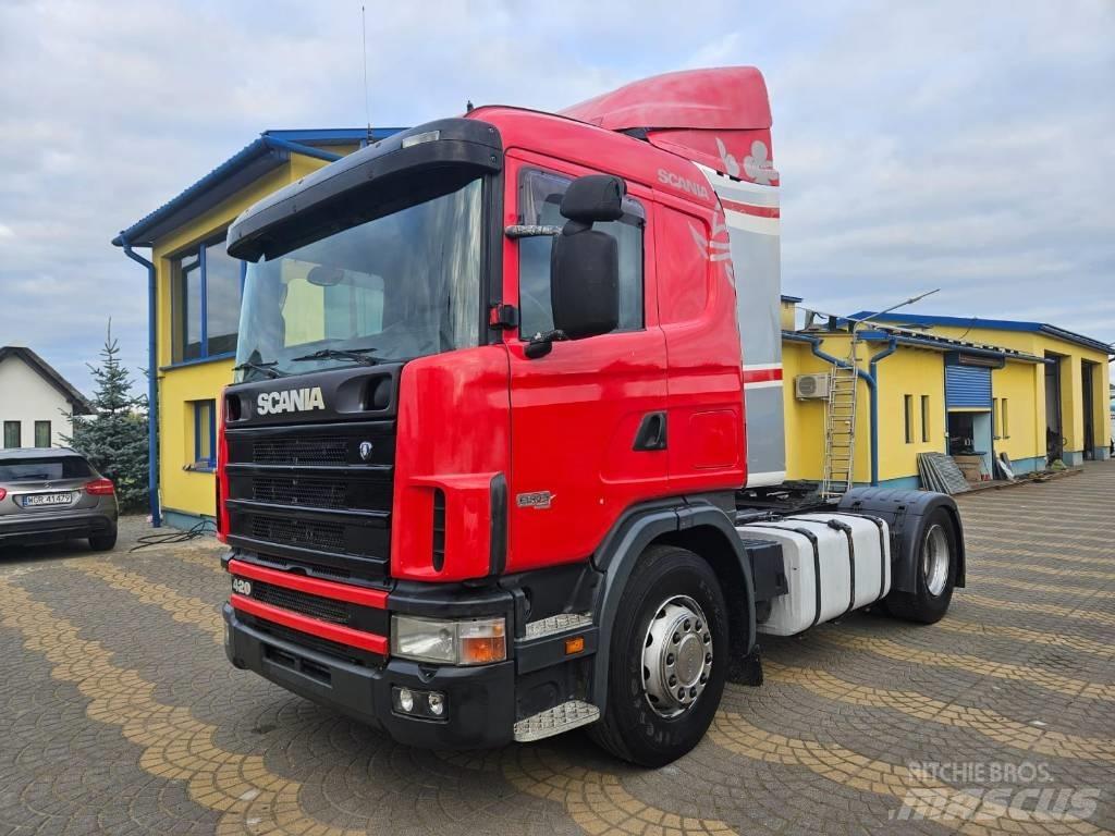 Scania 124 L 420 Vetopöytäautot