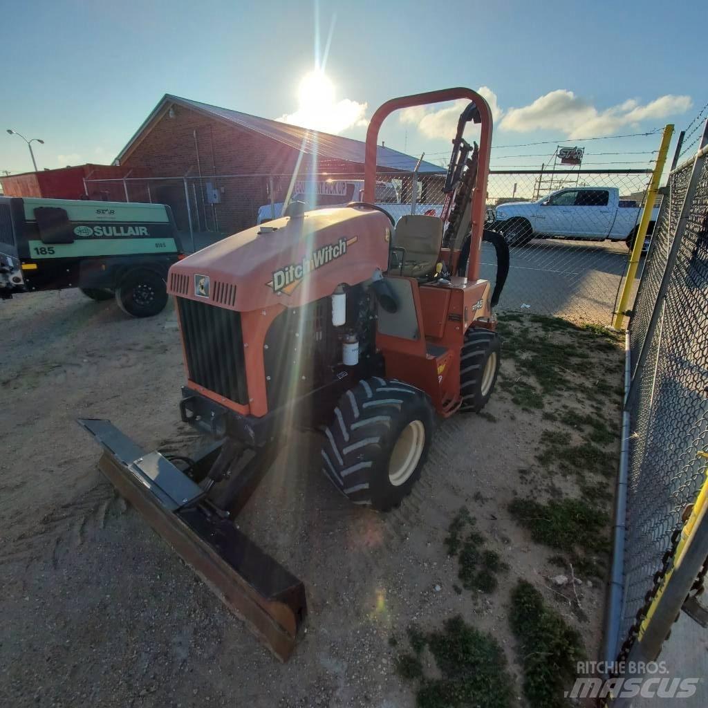 Ditch Witch RT 45 Ketjukaivurit