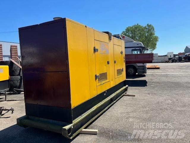 Sdmo GS250L Dieselgeneraattorit
