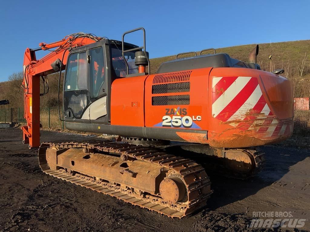 Hitachi ZX 250 LC-6 Telakaivukoneet