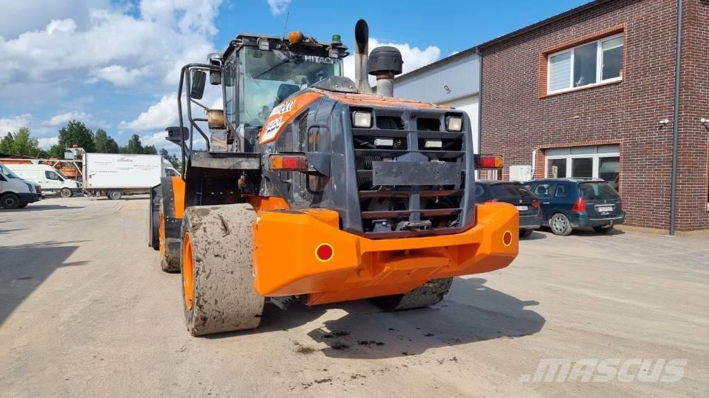 Hitachi ZW 220-6 Pyöräkuormaajat