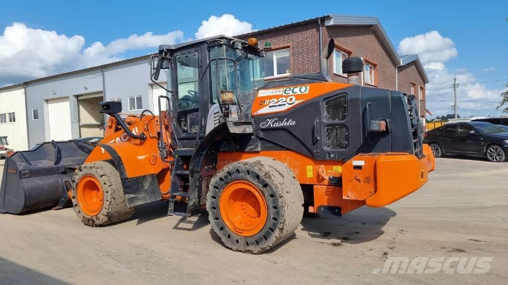 Hitachi ZW 220-6 Pyöräkuormaajat