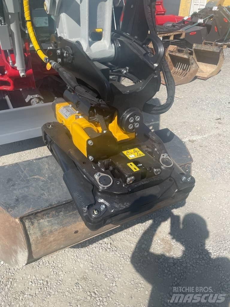 Takeuchi TB 2150 R Telakaivukoneet