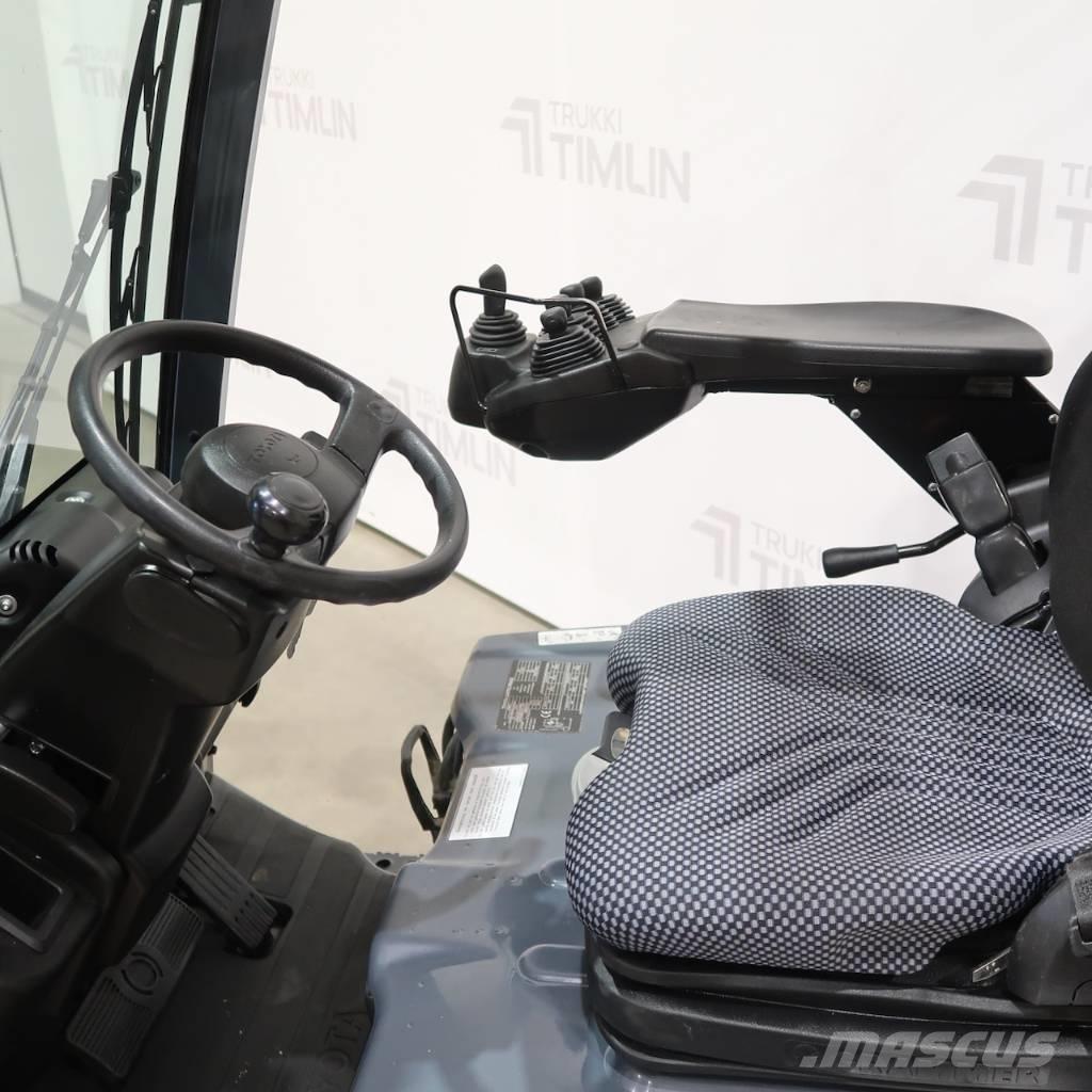 Toyota 8FBM20T Sähkötrukit